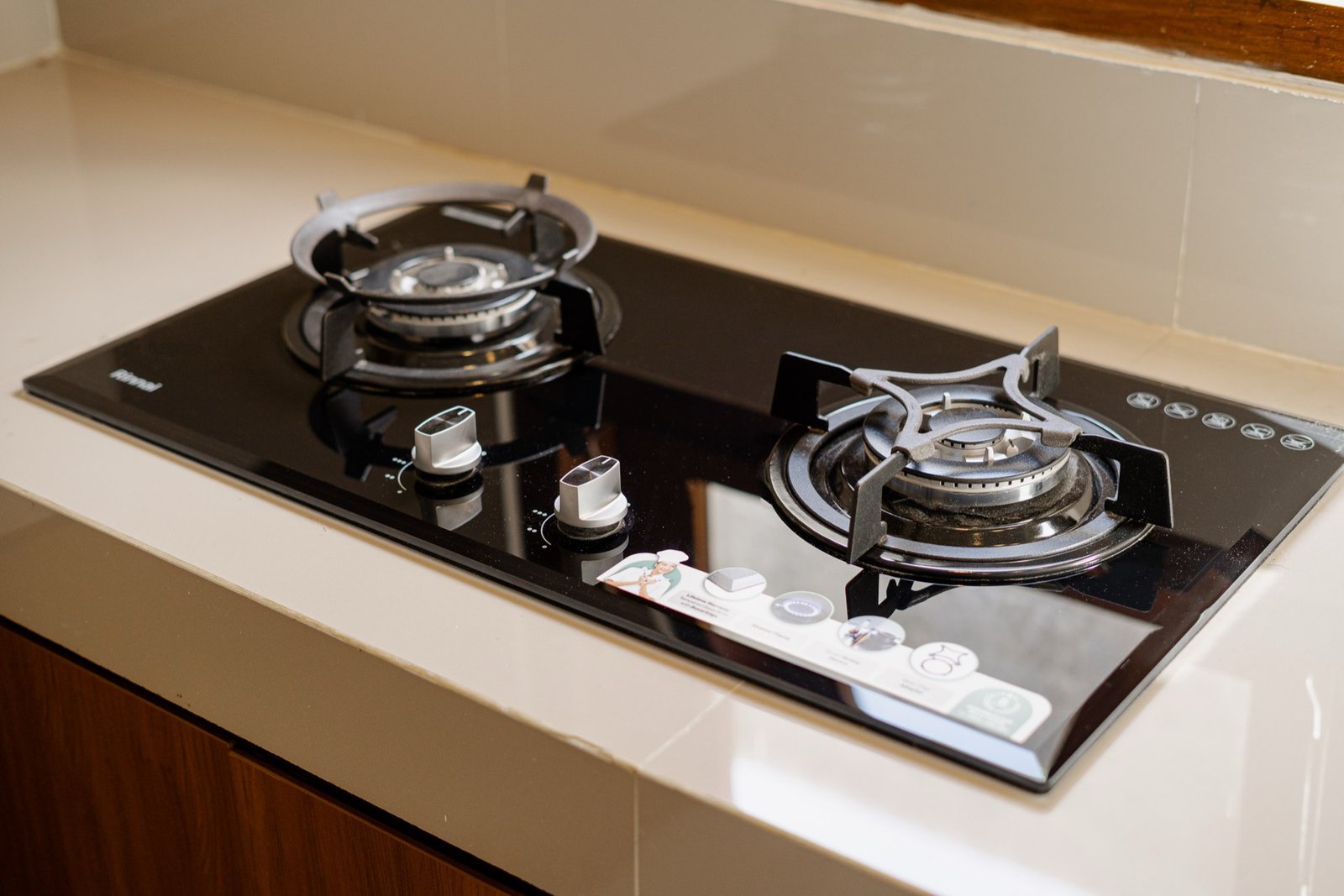 Cahyana Tibuah - the kitchen gas hob