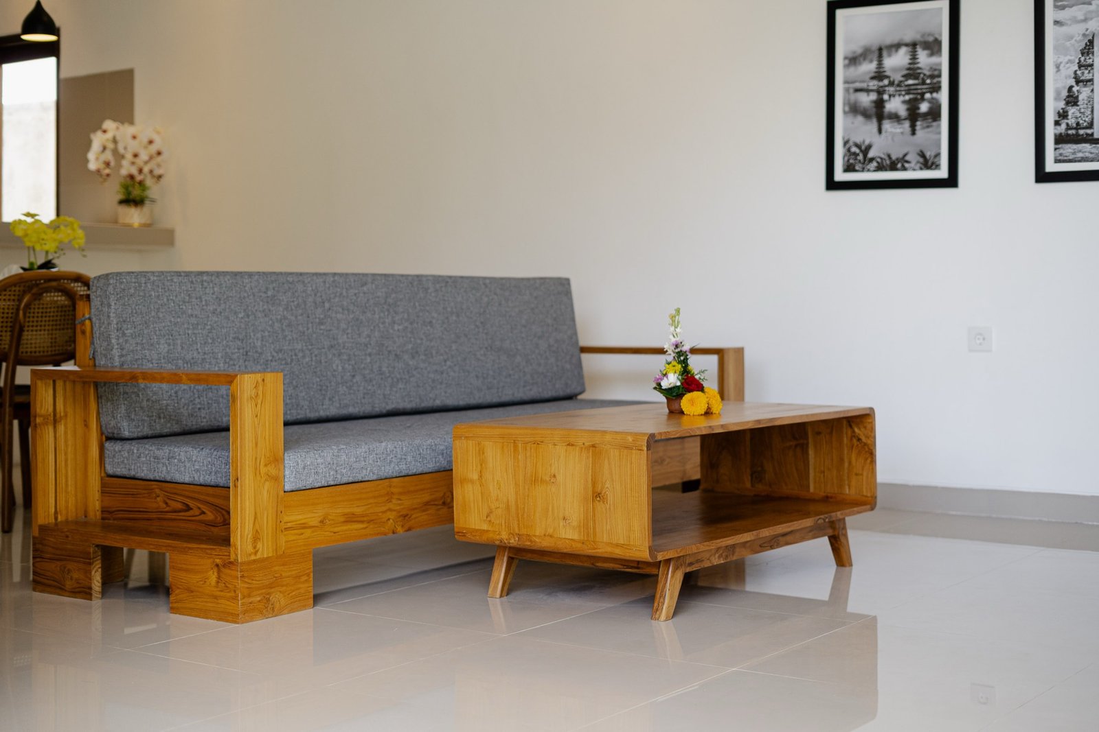 Cahyana Tibuah - the living room sofa and coffee table (1)